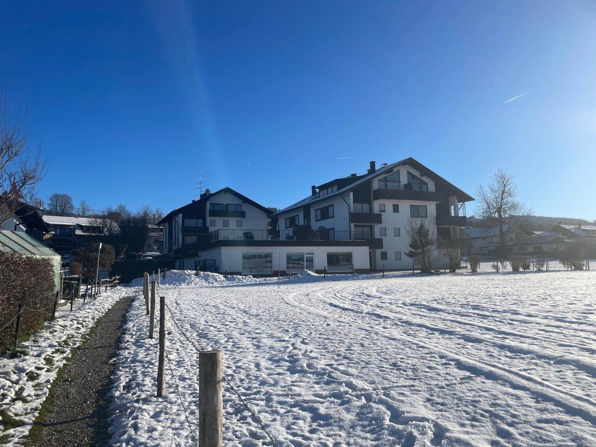 Seehenswert Familienfreundlich Mit Pool, Tischtennisplatte & Koenigscard Bis Zu 8 Personen In Seenaehe Oy-Mittelberg